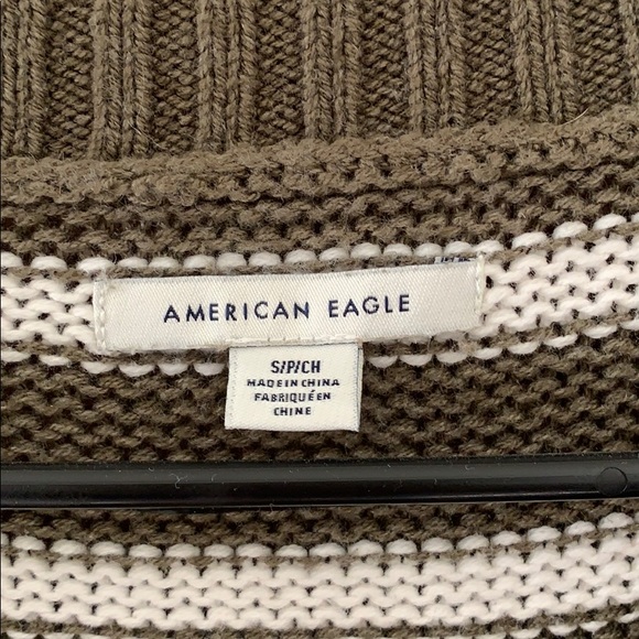 American Eagle Sweater - Picture 2 of 2